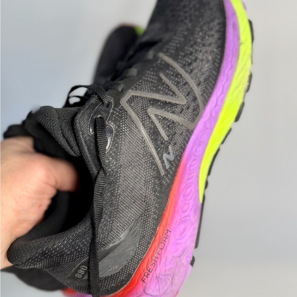 New Balance Fresh Foam 880 Shoes Mens Size 11 Black Running Sneakers M880T12 - Picture 15 of 16